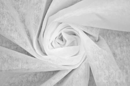 Флизелин неклеевой для вышивки STRONG  в Белгороде